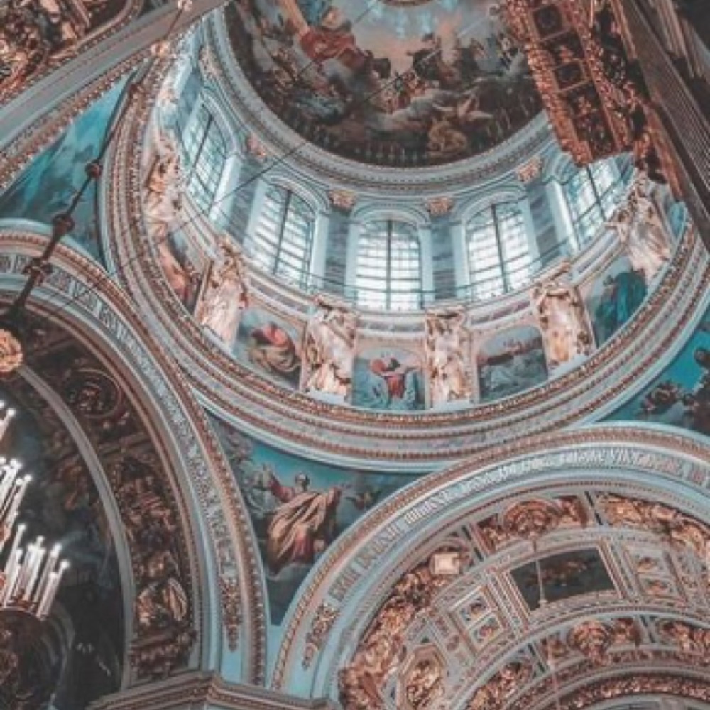 Meet your Posher, Claudia